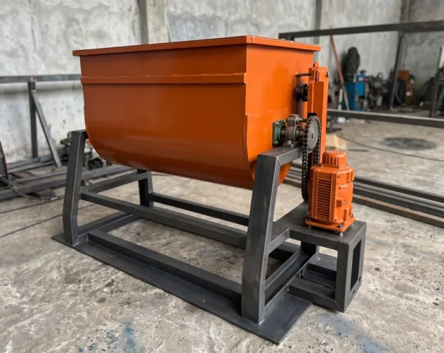 Jual Satu Set Mesin Pembuat Pelet Pakan Ternak Komplit_ Solusi Tuntas Produksi Pakan Mandiri Mixer